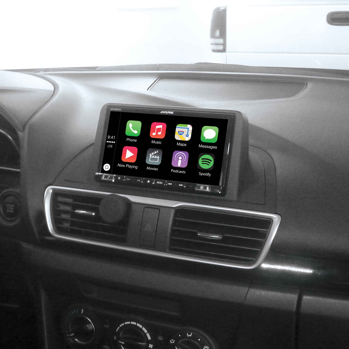 Metra 95-7526B Matte Black Radio Dash Kit for Mazda3 2014-2018 - product view 2
