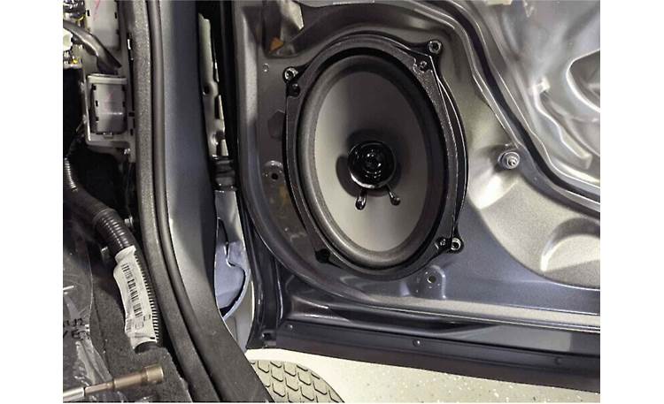 Metra 82-7402 Nissan Titan front 6x9 speaker adapters, view 3