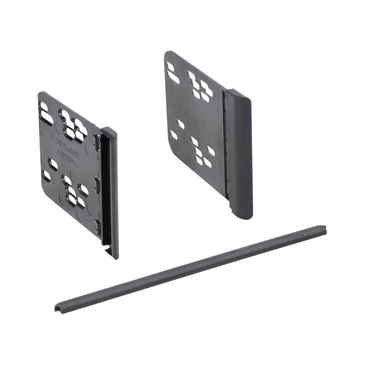 Metra 95-5817 double-DIN dash kit view 1