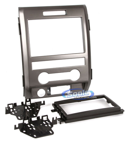 Metra 95-5820SS dash kit and mounting components