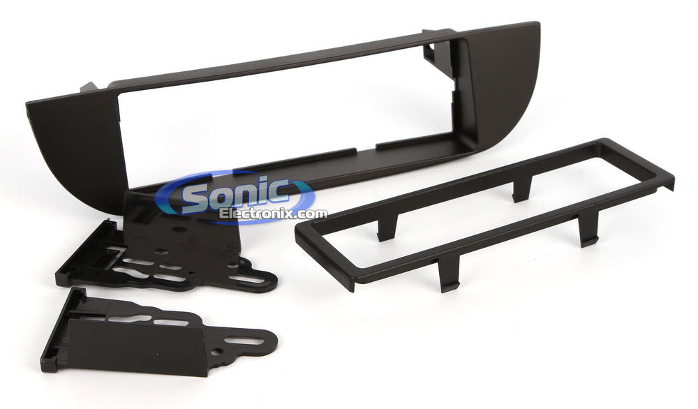 Metra 99-6515B dash kit and mounting components